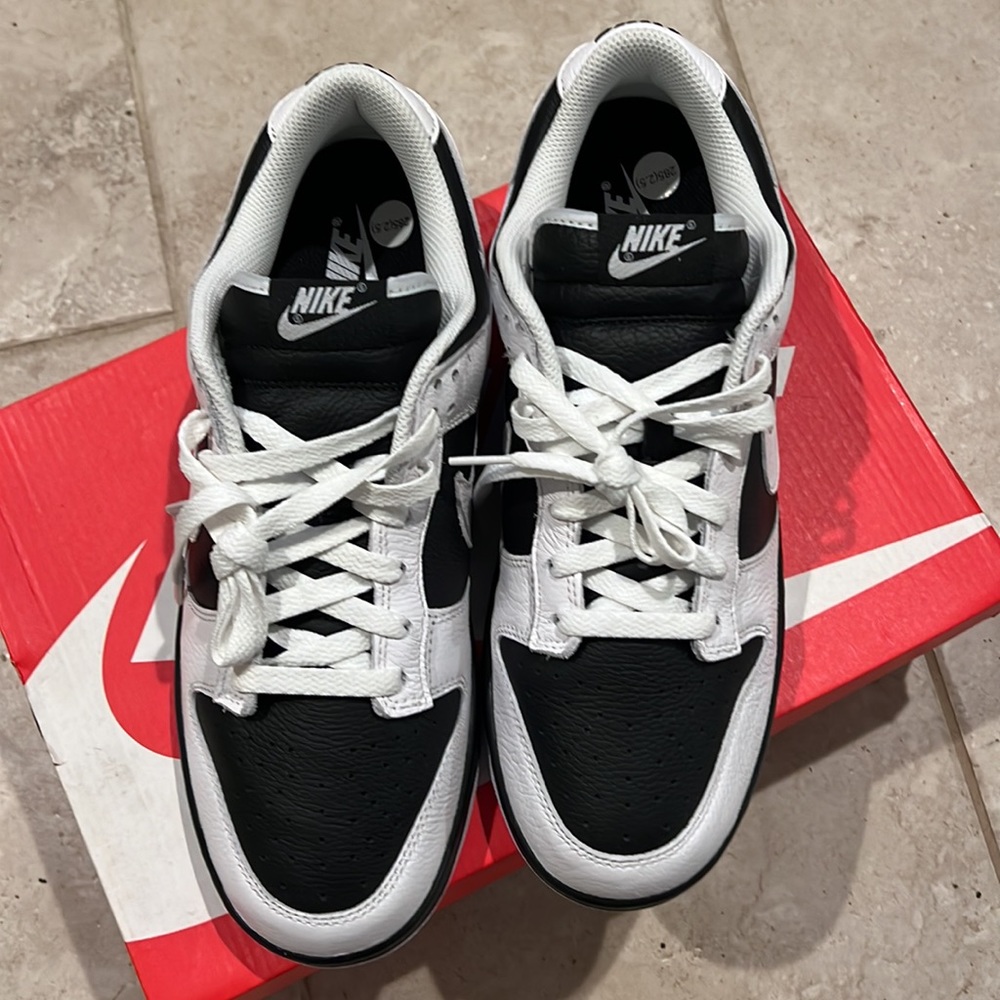 Nike Dunks - Picture 4 of 5